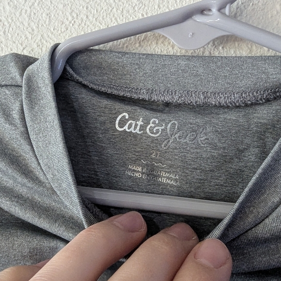 Long Sleeve Rash Guard - Picture 2 of 3